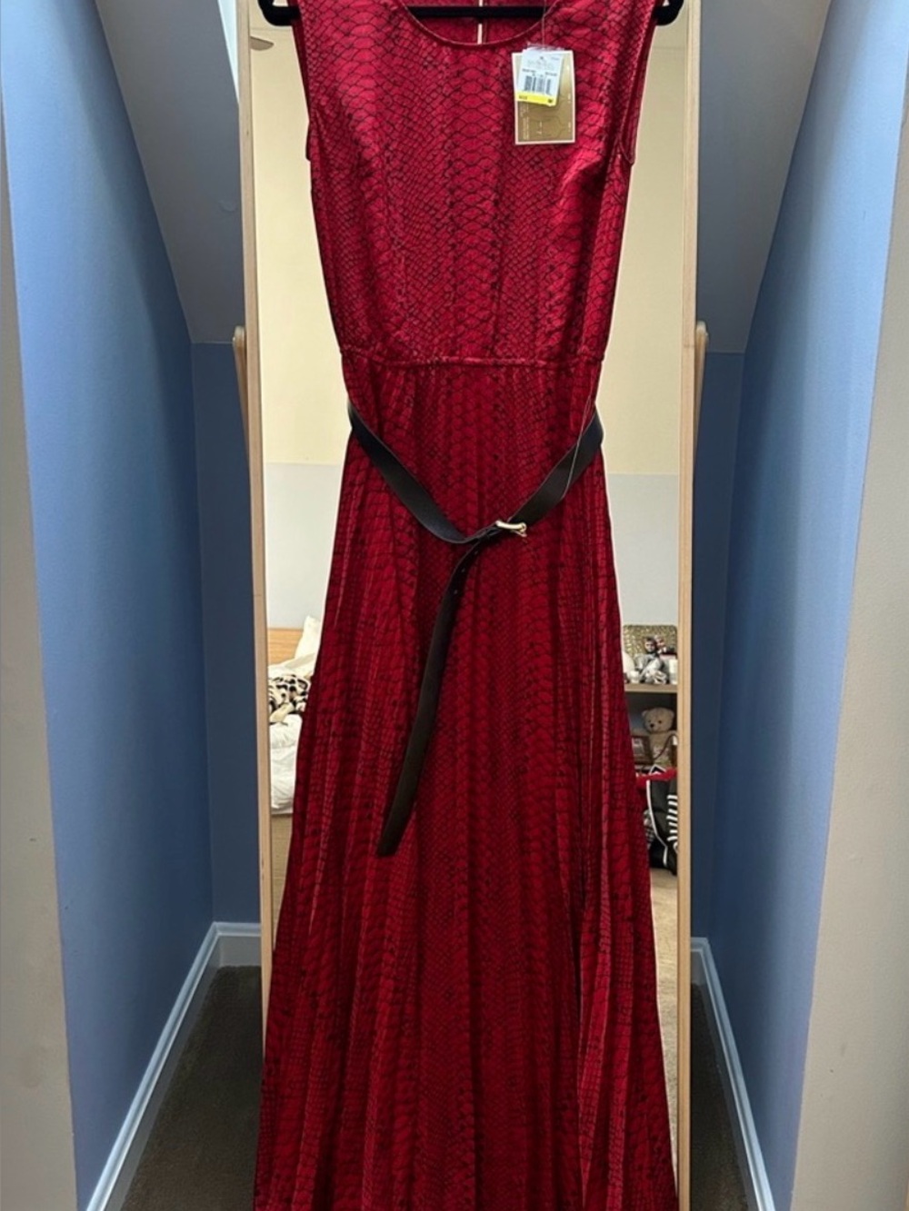 NWT Michael Kors Elegant Red and black snake print Sleeveless Dress, size M